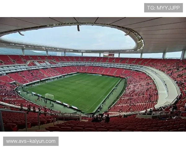 阿兹特克球场翻修工程进展缓慢,确认无法在世界杯前100%完工